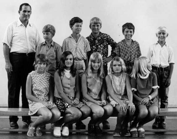 Grade 6b 1968/1969